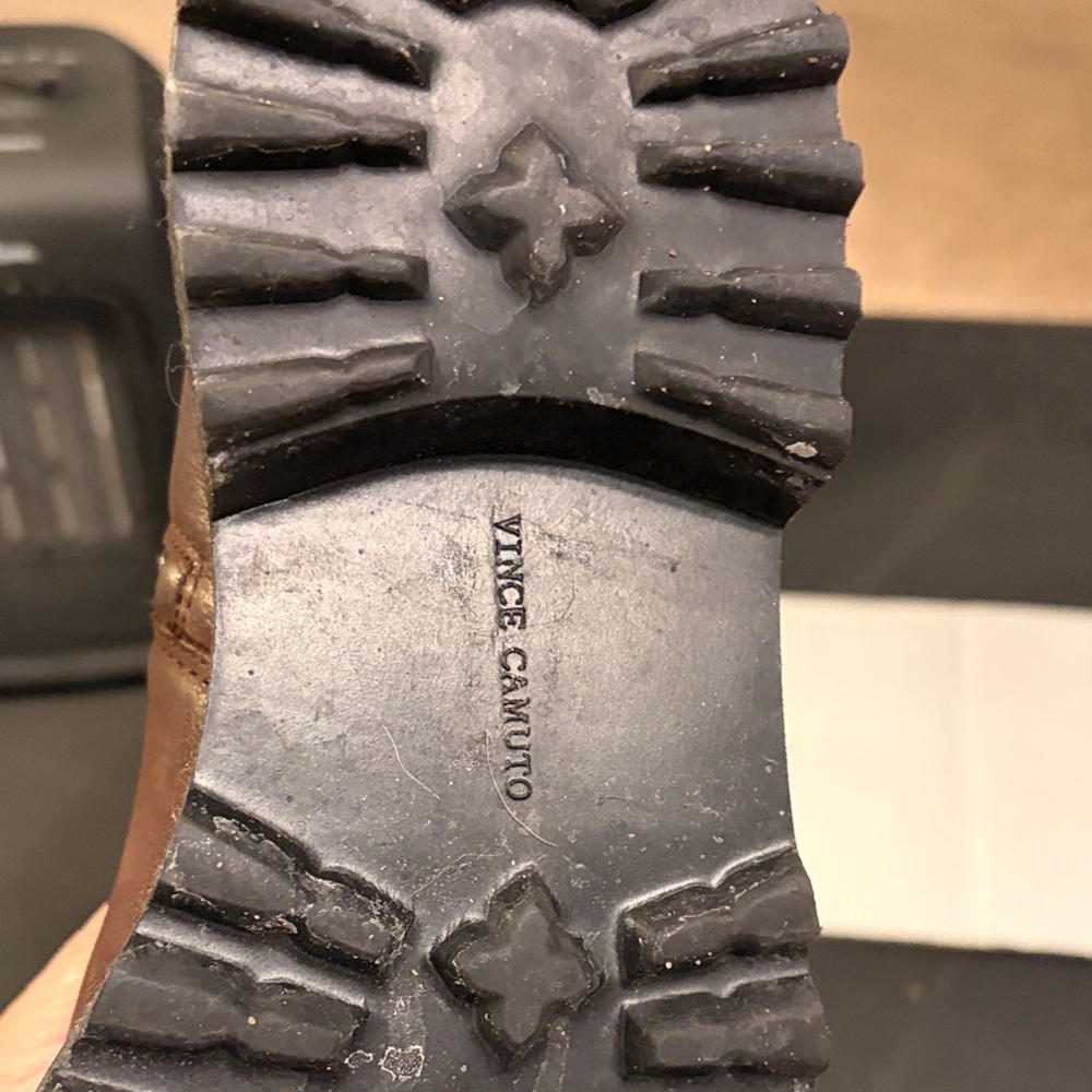 Vince Camuto Dark Brown Combat style Boots. 8M/ 38.5. Side zip. - Picture 7 of 13